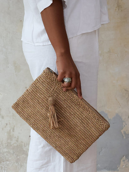Handgefertigte Raffia Clutch 